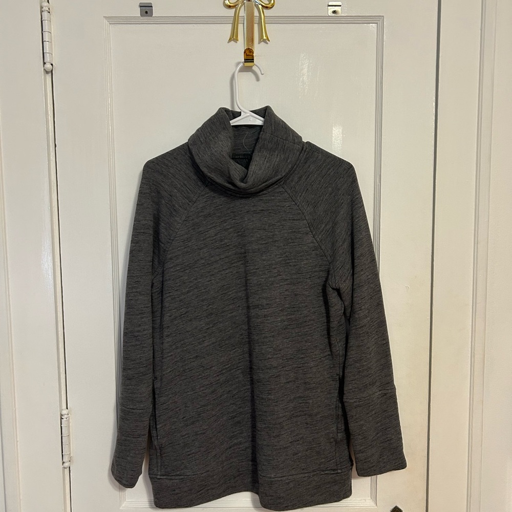Women's lululemon athletica Charcoal Turlteneck Sweater